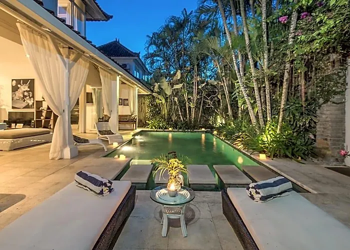 Esha Drupadi Seminyak
