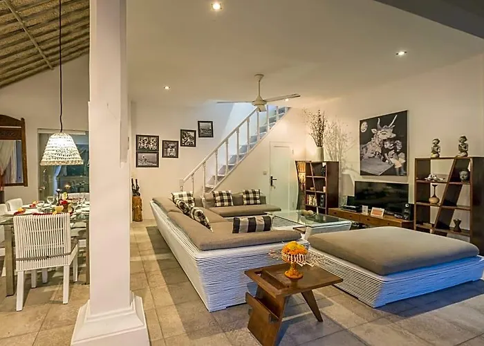 Esha Drupadi Seminyak