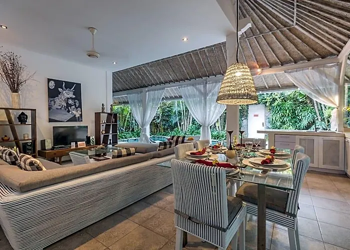 Villa Esha Drupadi Seminyak *