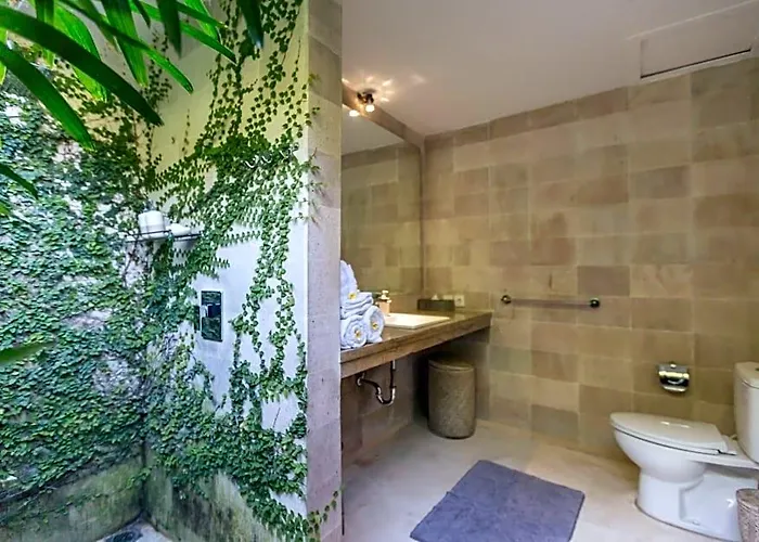 Esha Drupadi Seminyak Villa Seminyak (Bali)