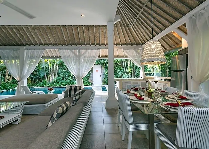 Villa Esha Drupadi Seminyak *